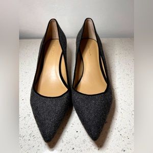 Like new kitten heels